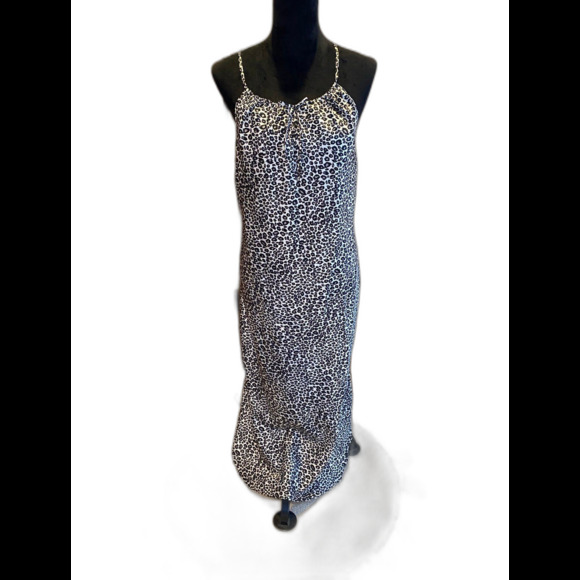 Secret Treasures Lingerie Gown Cheetah Print Size  Small Sexy Silky Elegant - Picture 2 of 8